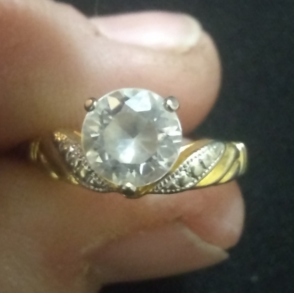 14K HGE  Lind Ring